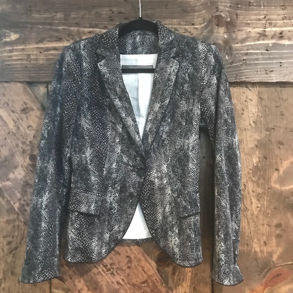 snake blazer zara